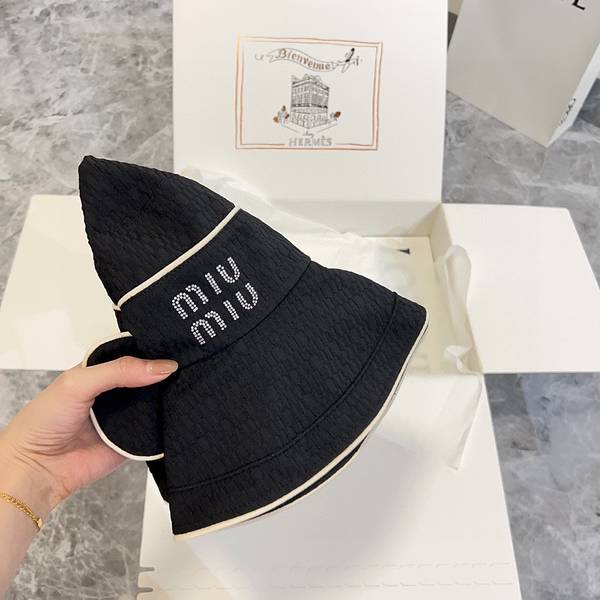 Miu Miu Hat MUH00104